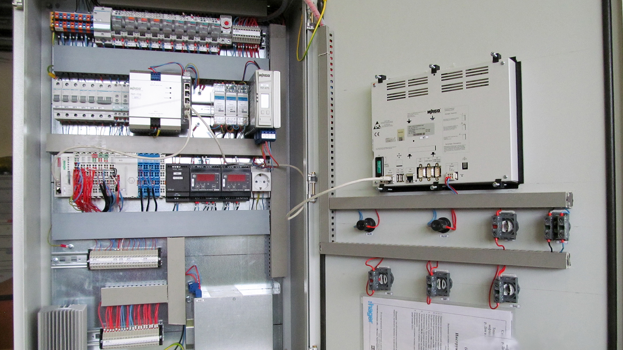 process_explosionsschutz_teplomag_begleitheizanlagen_schaltschrank_2000x1125.jpg