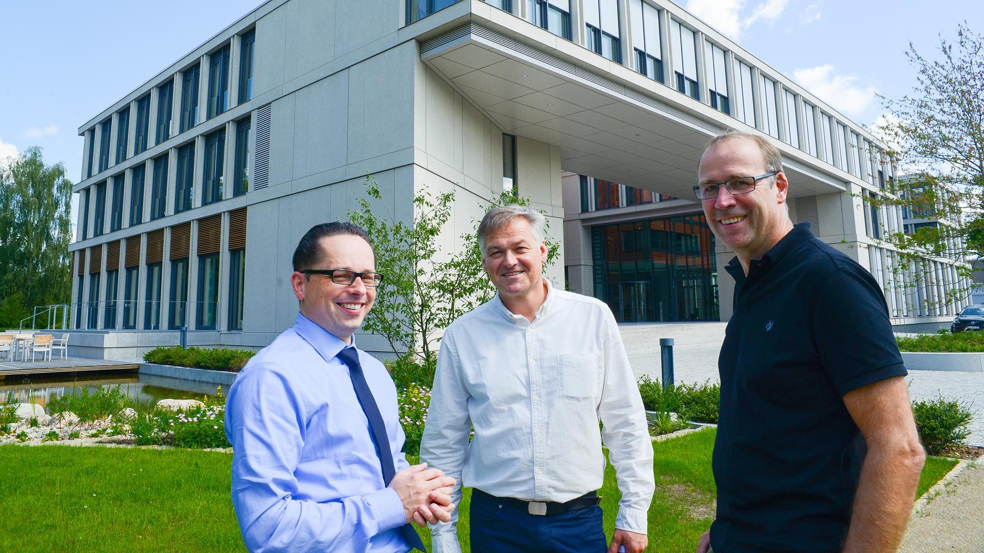 landingpage_Joachim_Herz_Stiftung_D8D_4032_Aussen_2000x1125.jpg