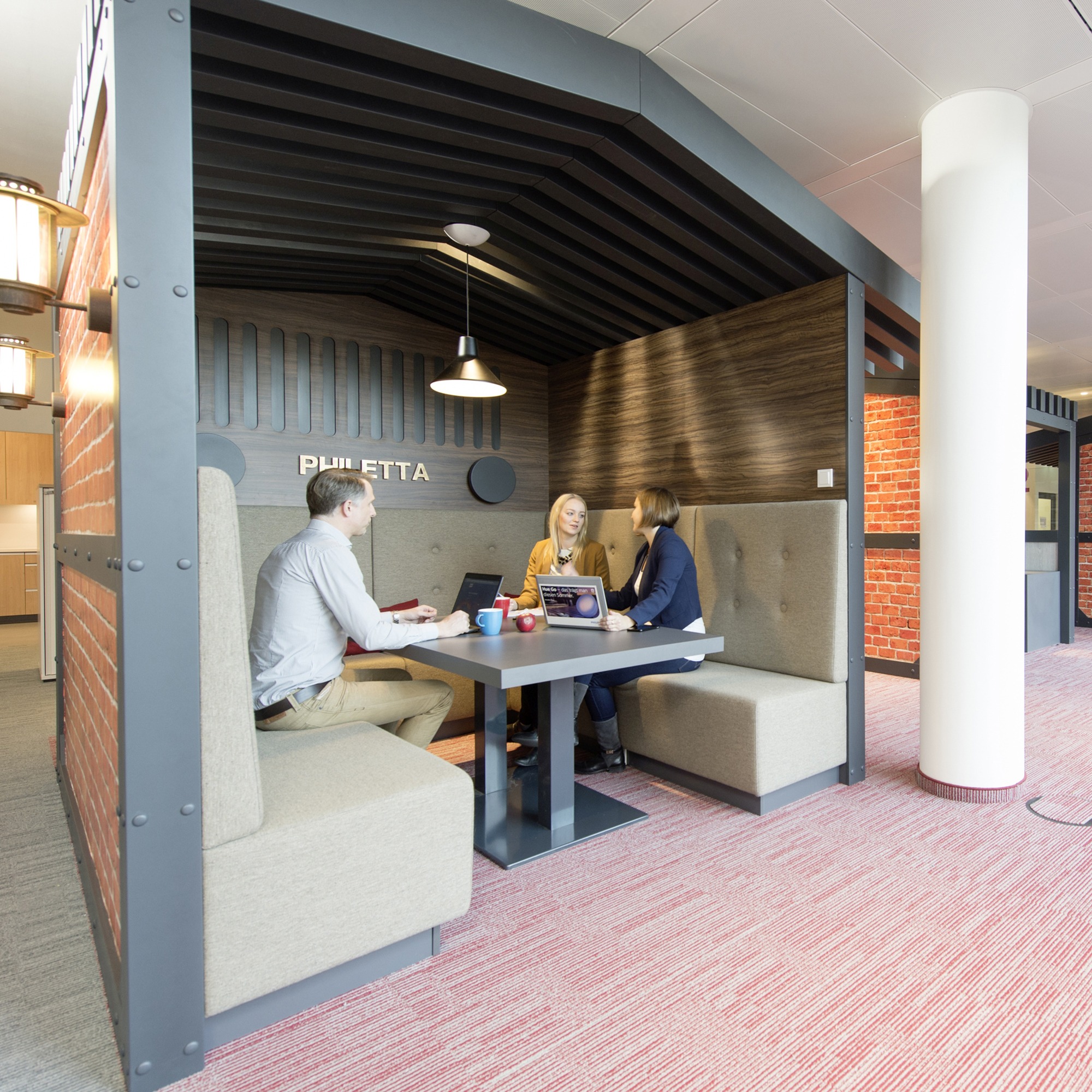 building_referenz_philips_arbeitswelten_2_2000x2000.jpg