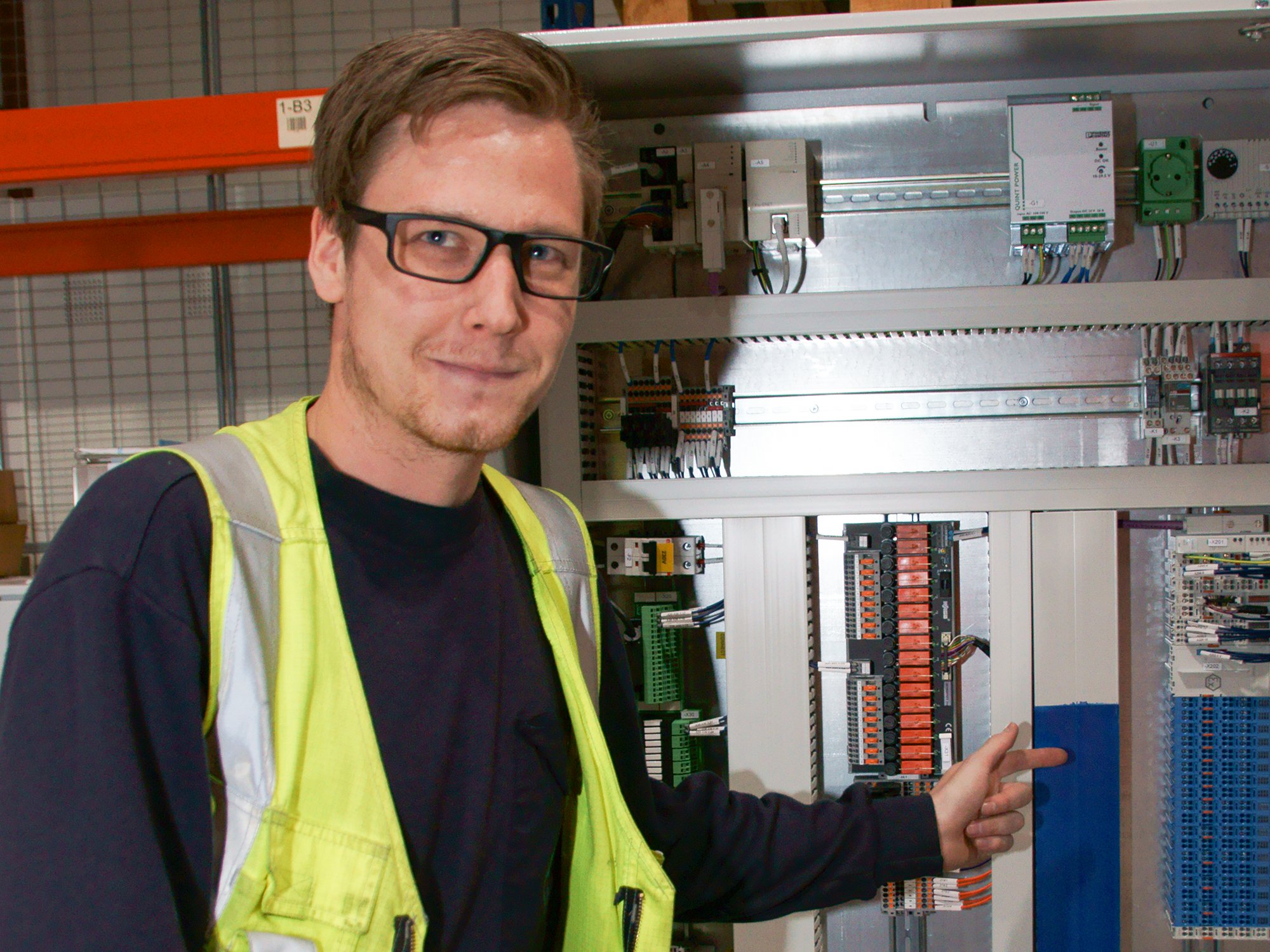 Tom Jonas Lauritsen of PG Flow Solutions AS appreciates the compact design of the WAGO-I/O-SYSTEM.