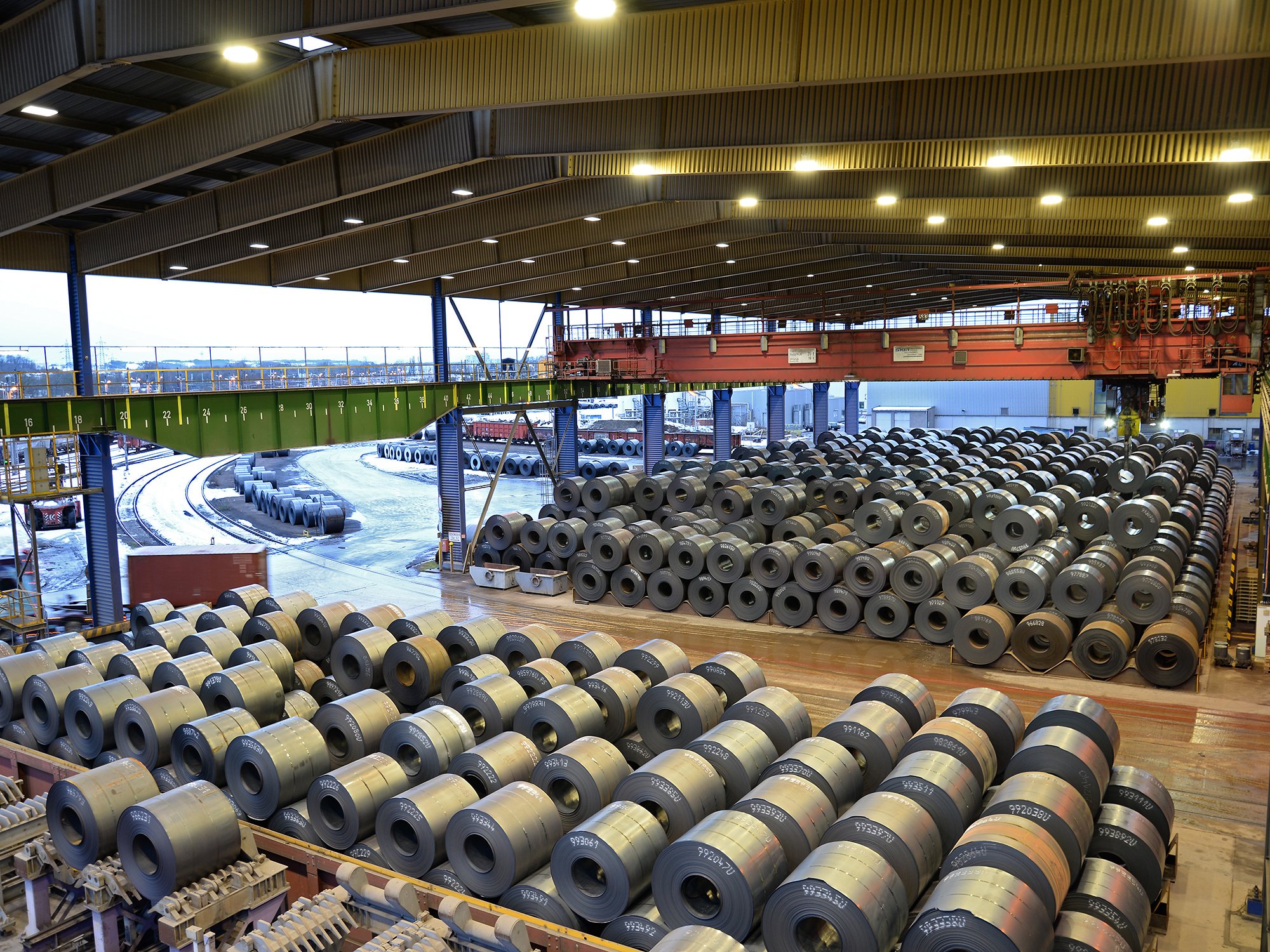 building_referenz_voestalpine_lagerhalle_1_2000x1500.jpg