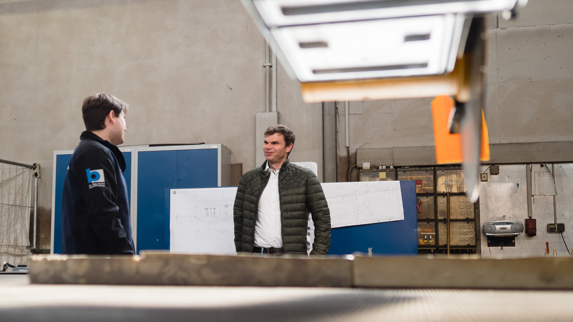 Satisfied with the results of their joint automation project: Patrick Gempel from Burkhardt-Löffler & Daniel Ringer from WAGO