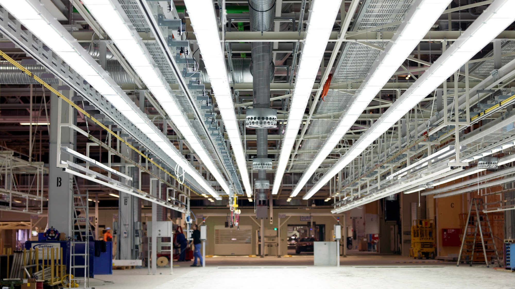 building_referenz_produktionshalle_bmw_2000x1125