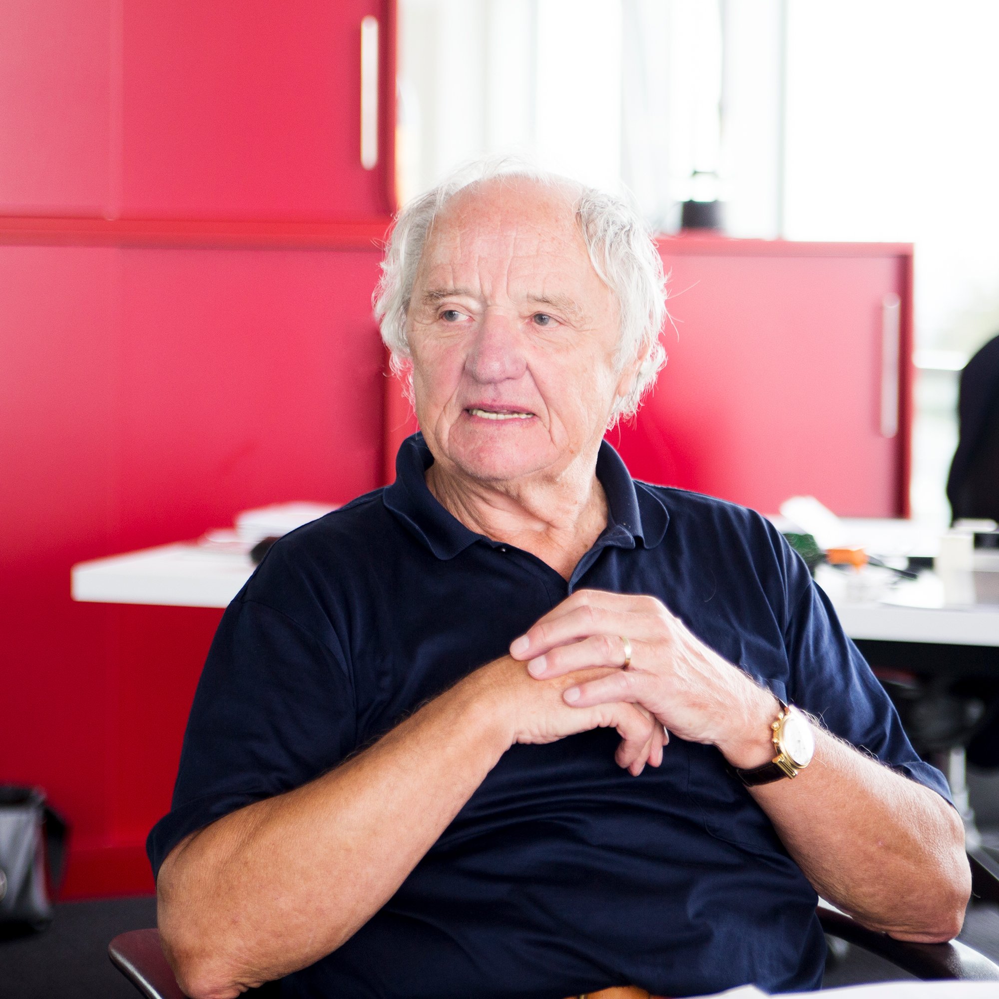 building_referenz_schulte_elektrotechnik_1_2000x2000.jpg