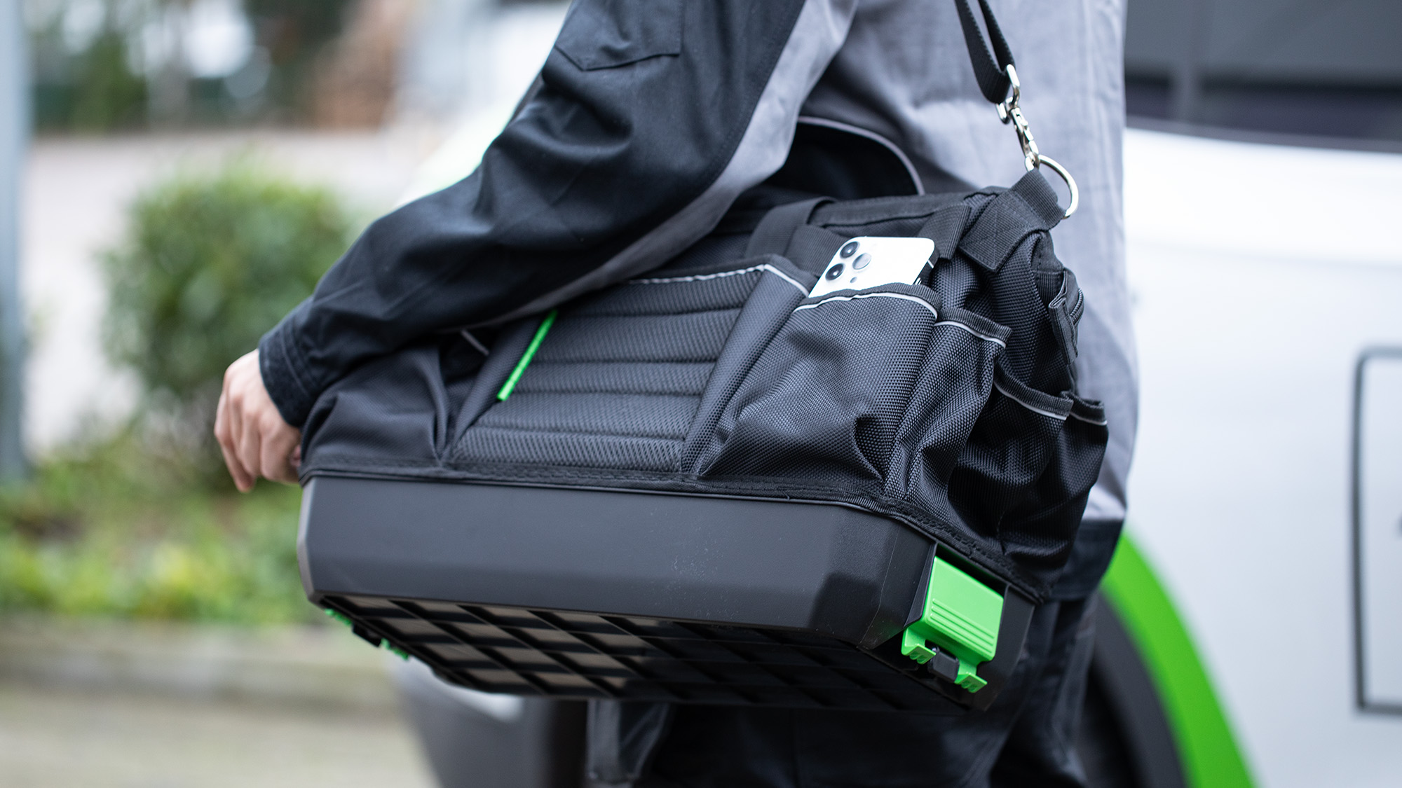 MM-473458_new-website-page_smart-printer-mobil_tasche_2000x1125.jpg