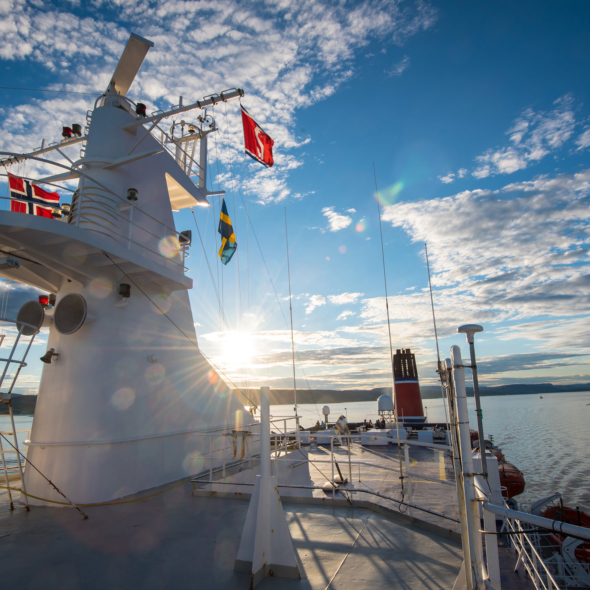 marine_dickschiff_maritim-4-0_big-data_2_2000x2000.jpg