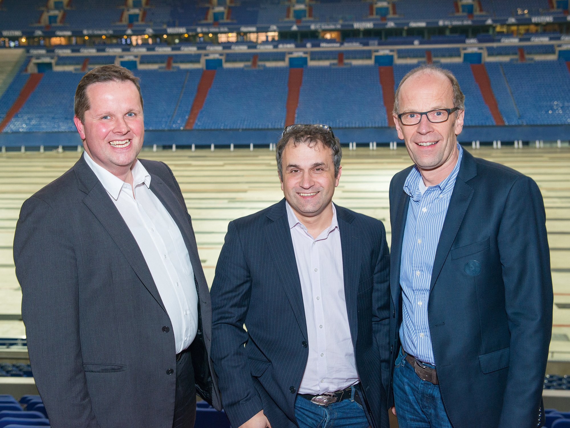referenz_veltins-arena_gelsenkirchen_klaus-ebbigmann_nikolaos-zacharias_bernd-funke_2000x1500.jpg