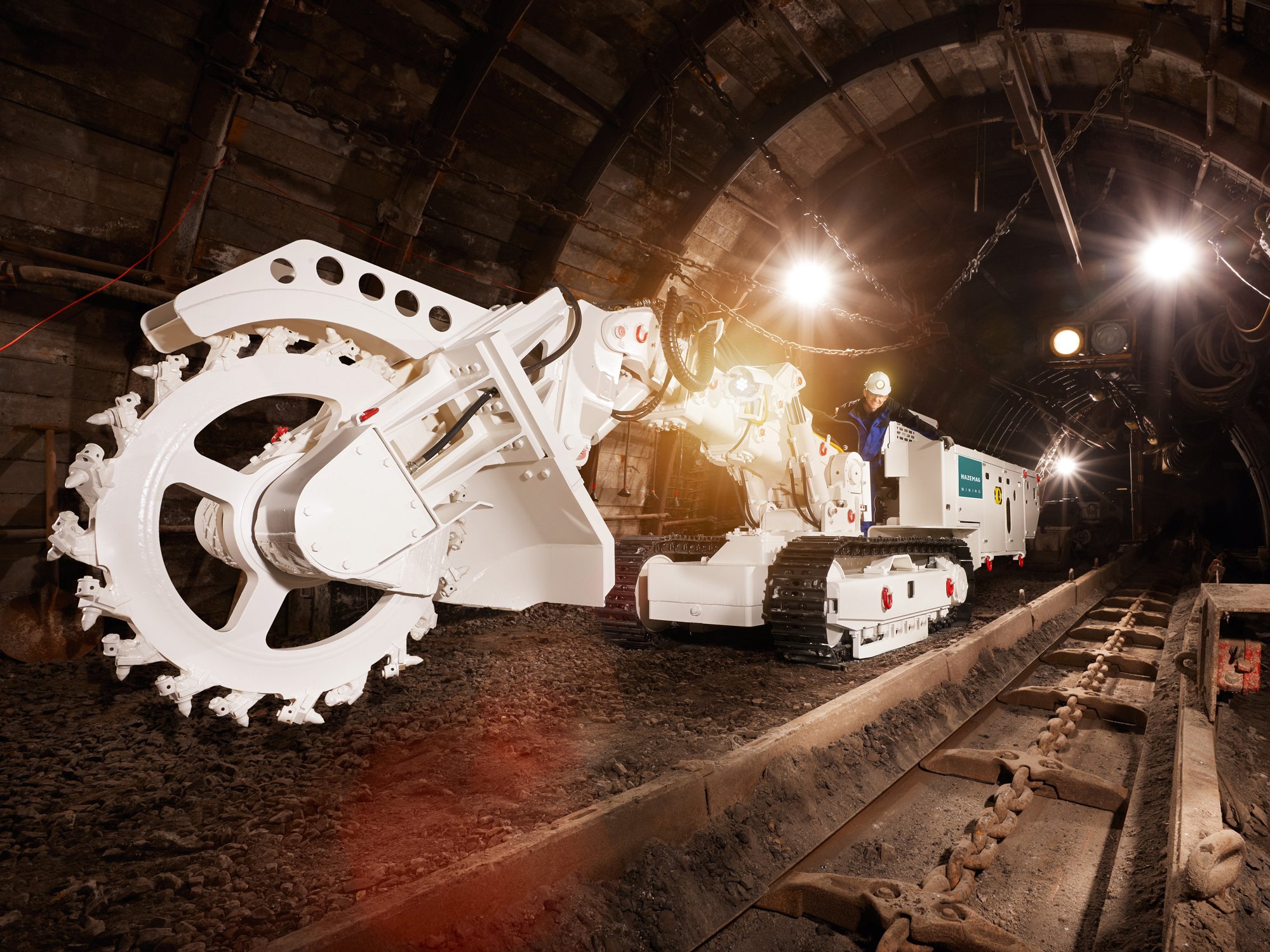 process_referenz_hazemog_steinkohlebergbau_explosionsschutz_tunnelvortriesmaschine_tunnel_2000x1500.jpg
