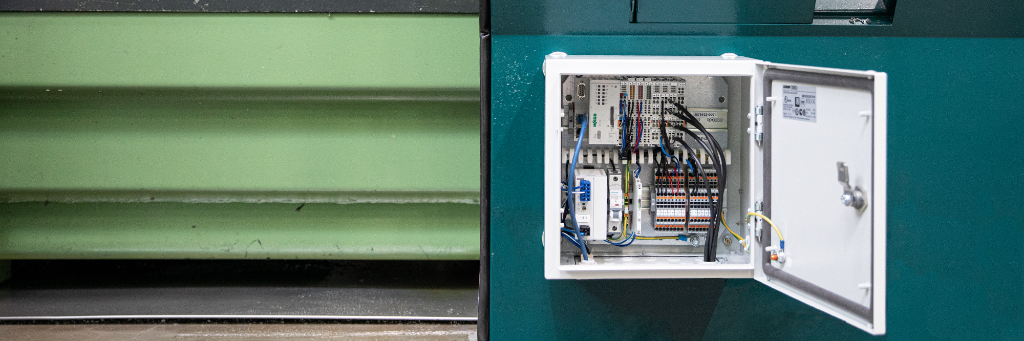 IoT Box _v2 (2000 x 1125)