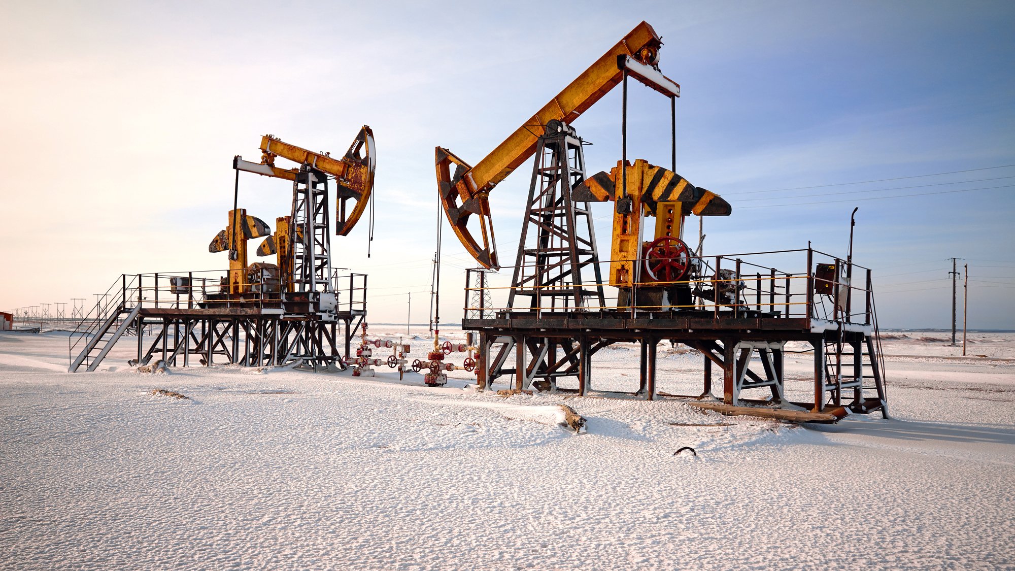 process_referenz_pumpstationen_land_bohrung_oel_schnee_xtr_2000x1125.jpg