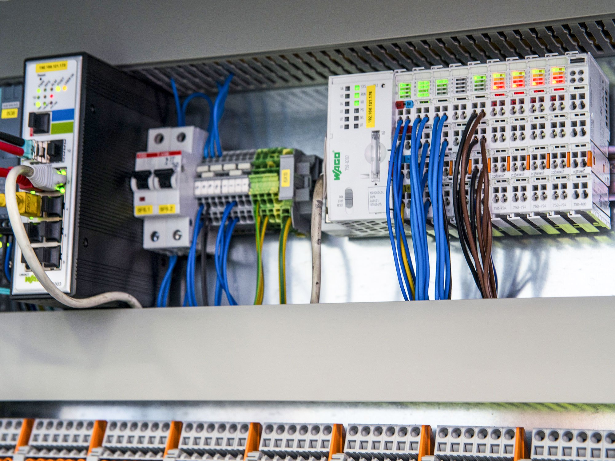 energiemanagement_klingele_wellpappefabrik_i-o-system_2000x1500.jpg
