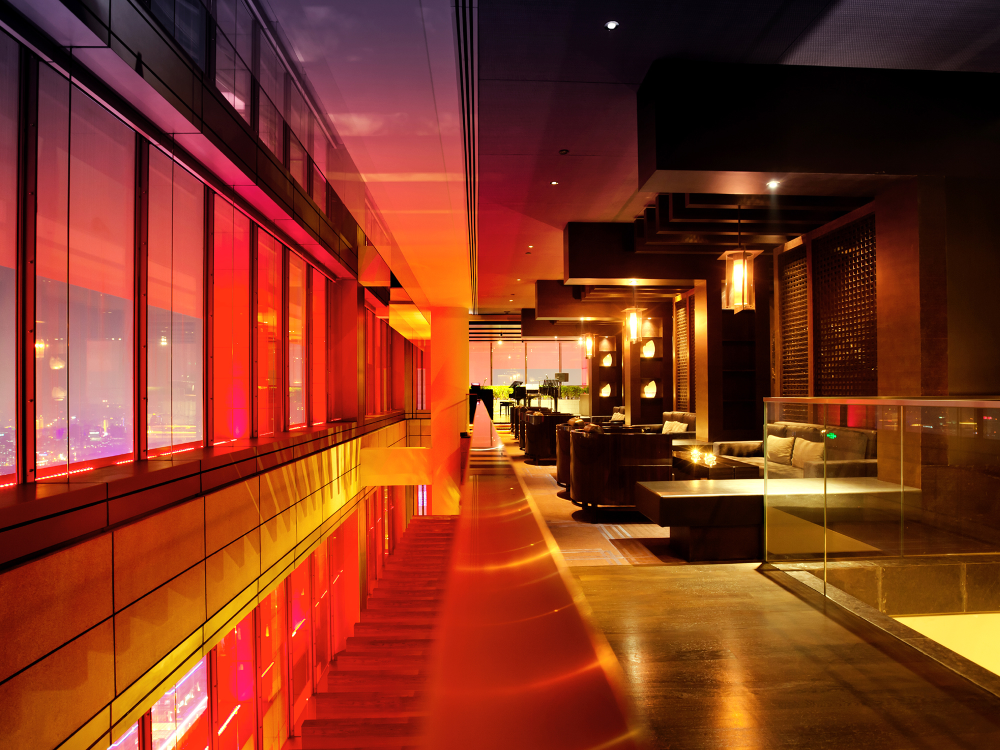 lighting_hotel_lounge_hotel_2000x1500.jpg