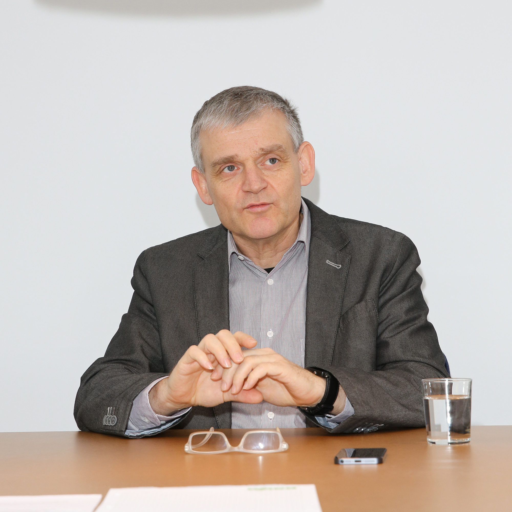 building_licht_interview_professor-matthias-wambganss_2_2000x2000.jpg