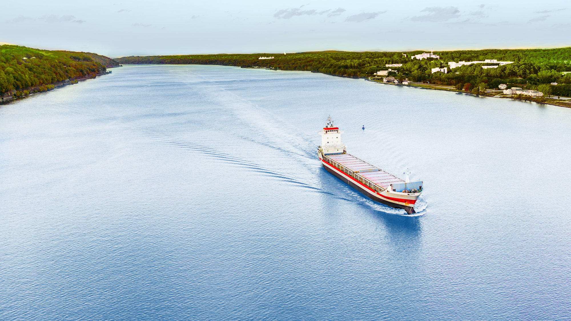MM-31018  key visuals Industrie sectors_marine_2000x1125